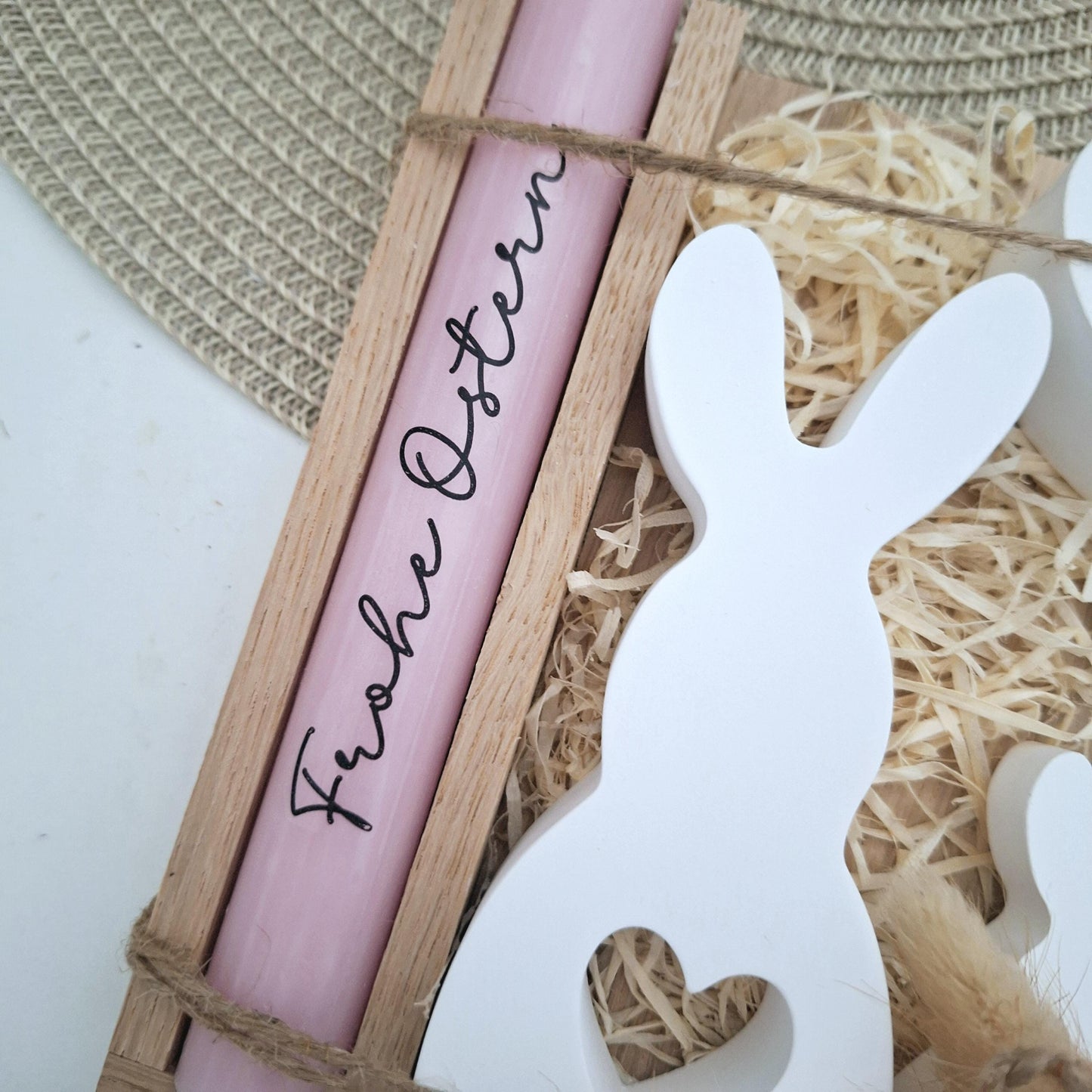 Ostern Geschenkset Ostergeschenk Hase mit Herz groß und klein Kerzenhalter Herz Kerzenset Stabkerze Kerzenbox Holzbox Mitbringsel