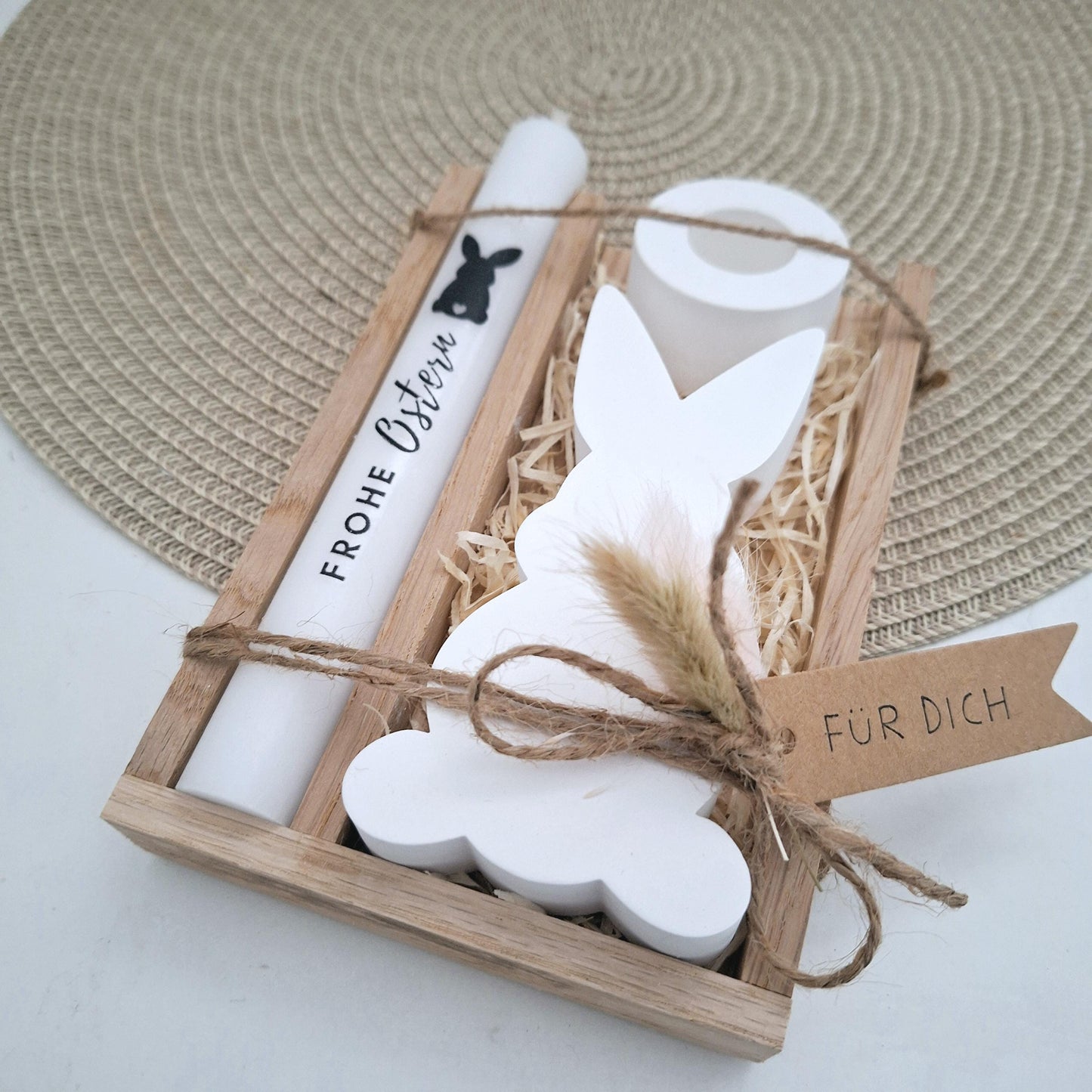 Ostern Geschenkset Ostergeschenk Hase Silhouette Kerzenhalter rund Kerzenset Stabkerze Kerzenbox Holzbox Mitbringsel