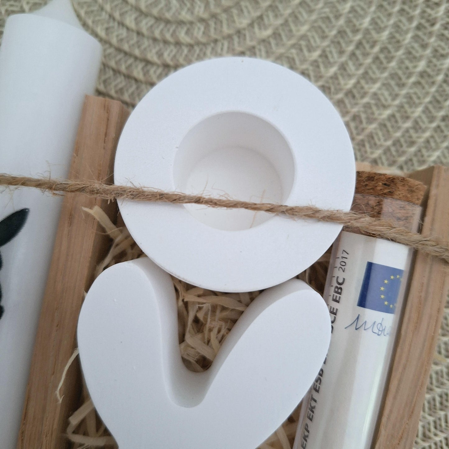Ostern Geldgeschenk Ostergeschenk Hase mit Herz groß Kerzenhalter rund Geschenkset Gutschein Kerzenset Stabkerze Kerzenbox Mitbringsel