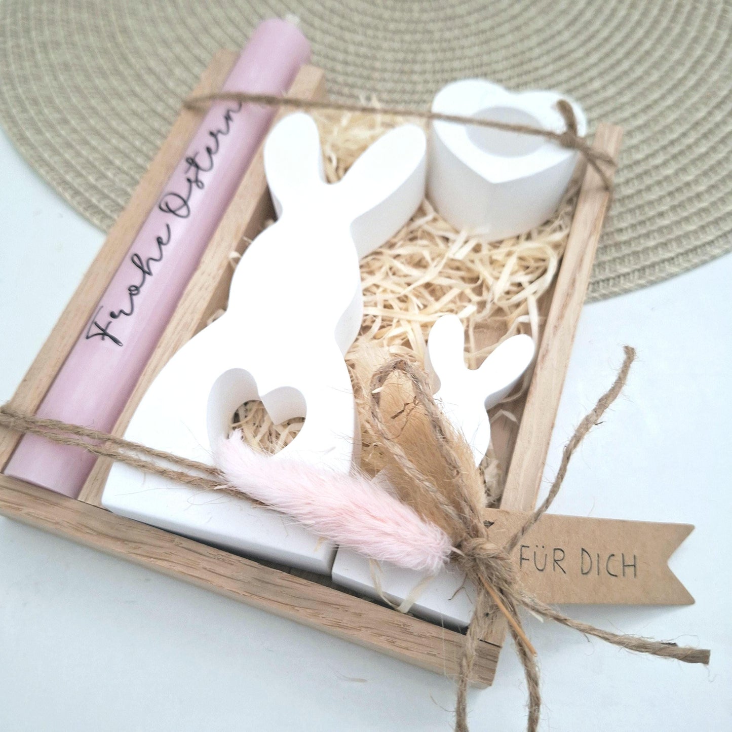 Ostern Geschenkset Ostergeschenk Hase mit Herz groß und klein Kerzenhalter Herz Kerzenset Stabkerze Kerzenbox Holzbox Mitbringsel