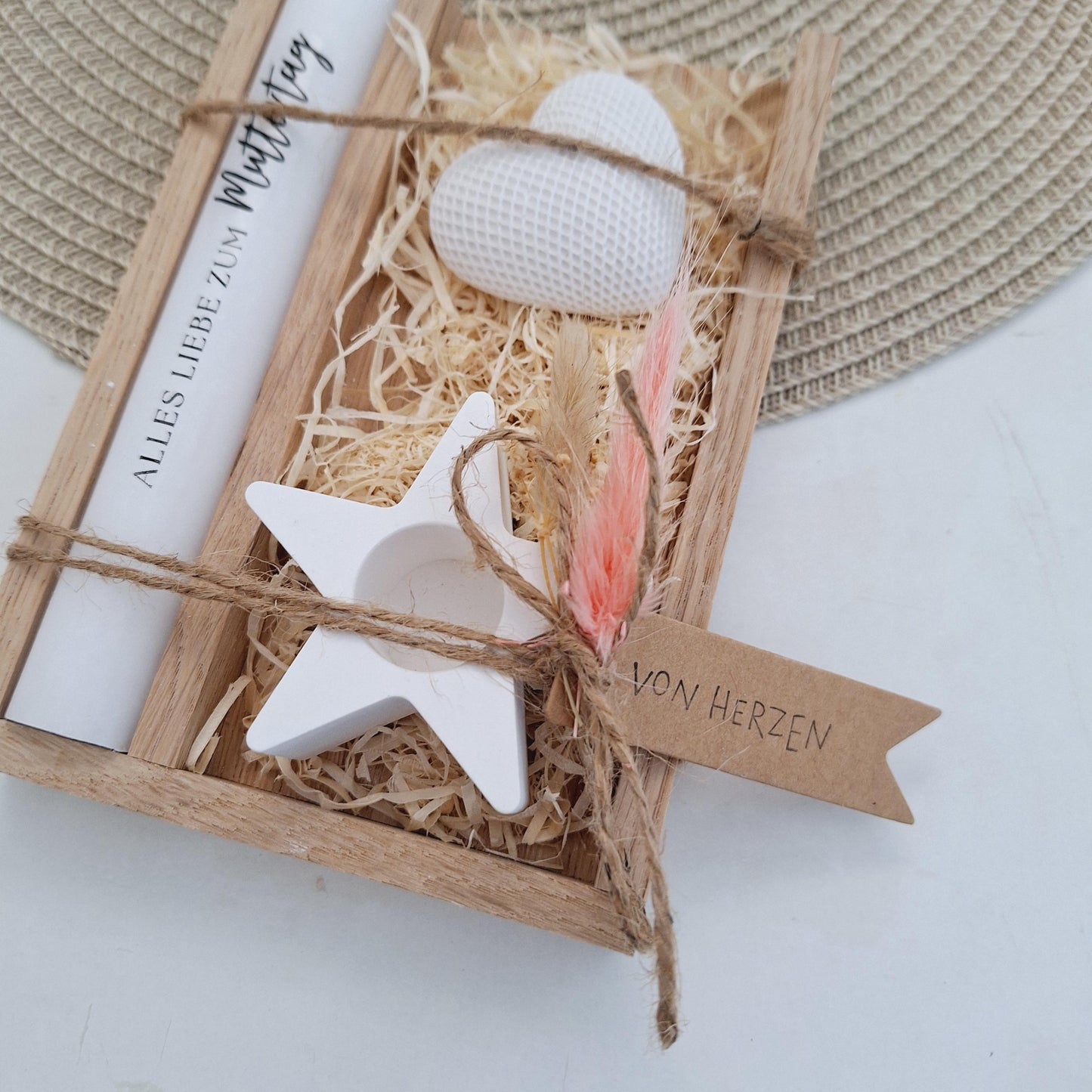 Muttertag Muttertagsgeschenk Dekoherz Kerzenhalter Stern Kerzenset für Mama Geschenkset Stabkerze Kerzenbox Holzbox Mitbringsel