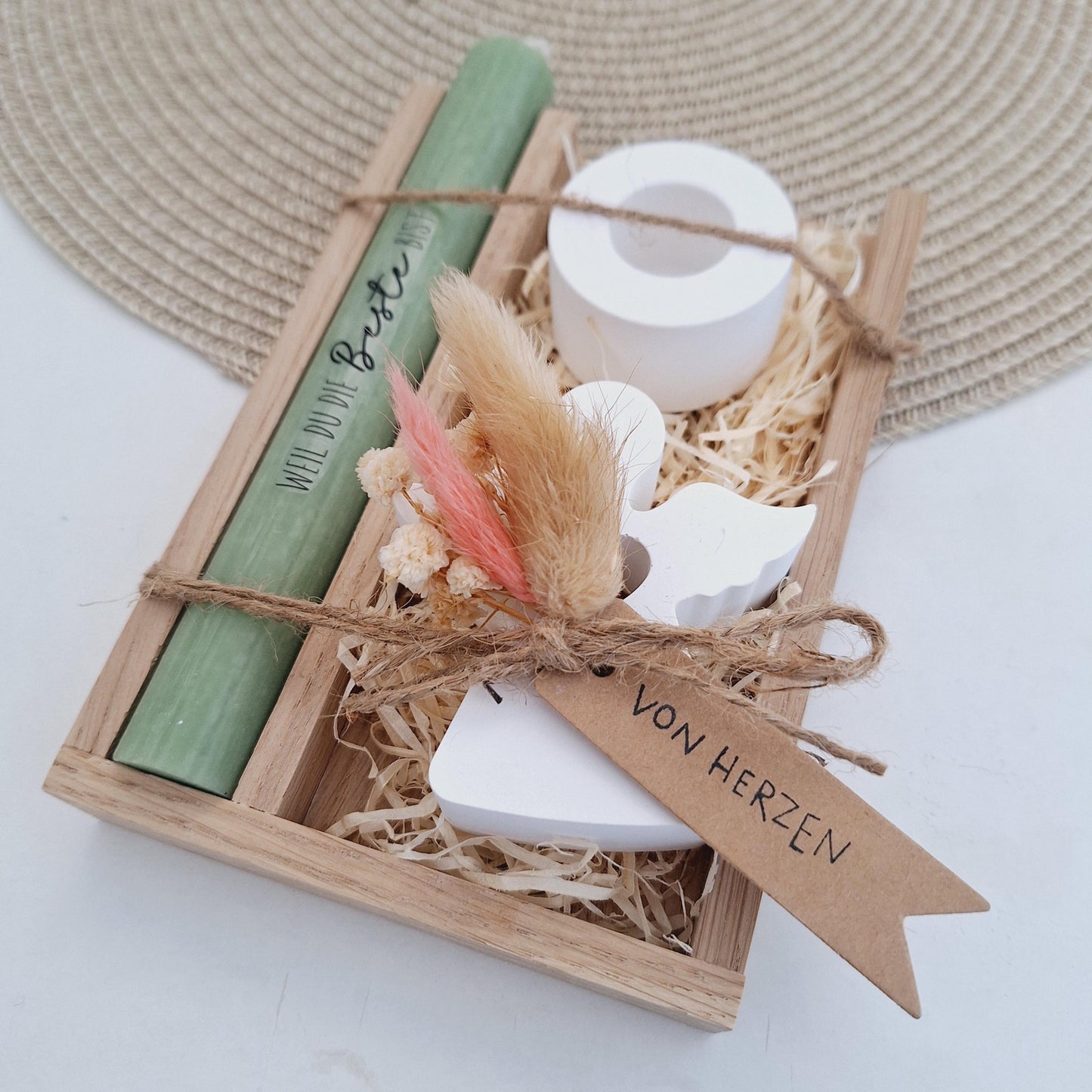 Muttertag Muttertagsgeschenk Engel mit Herz Kerzenhalter rund Kerzenset für Mama Geschenkset Stabkerze Kerzenbox Holzbox Mitbringsel