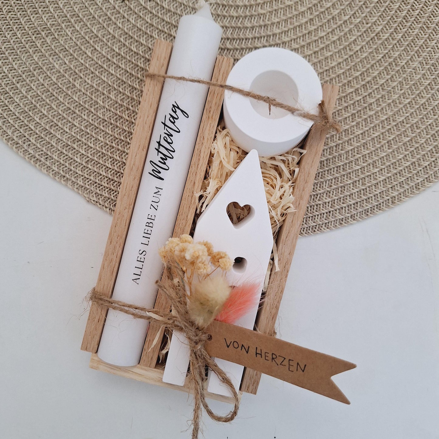 Muttertag Muttertagsgeschenk Haus / Lichthaus Kerzenhalter rund Kerzenset für Mama Geschenkset Stabkerze Kerzenbox Holzbox Mitbringsel