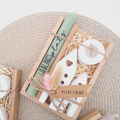 Einzugsgeschenk Geschenkset zum Umzug Kerzenset zum Hauskauf Kerzenhalter Häuser Lichthäuser Stabkerze Schriftzug mit Holzbox