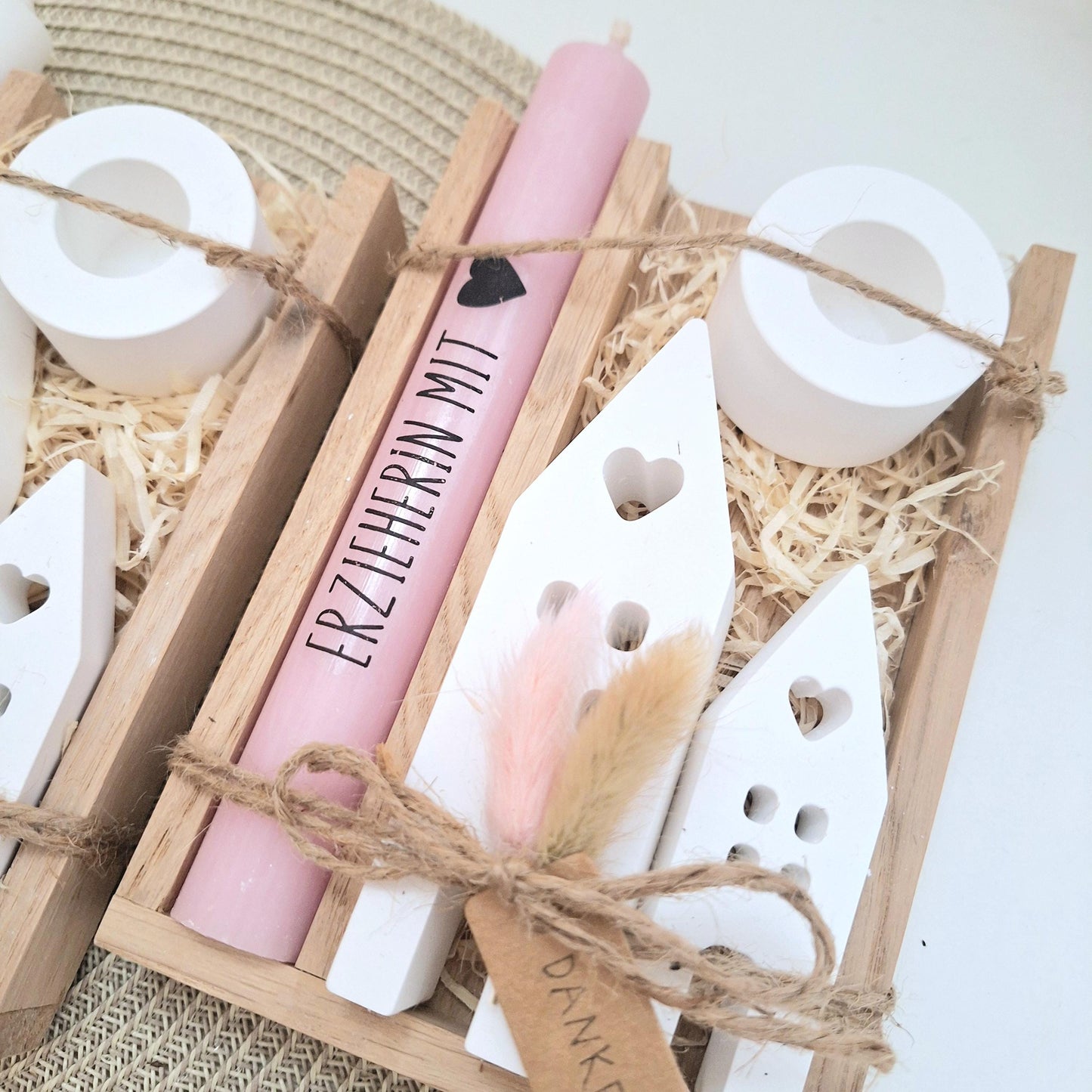 Abschiedsgeschenk Kindergarten KITA Erzieherin mit Herz Geschenkset Dankeschön Häuser / Lichthäuser Kerzenhalter rund Kerzenset Stabkerze Holzbox