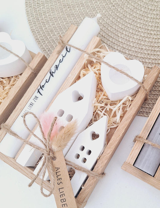 Hochzeit Geschenkset Hochzeitsgeschenk Häuser Lichthäuser Kerzenset Kerzenhalter Herz Stabkerze Kerzenbox Holzbox Mitbringsel