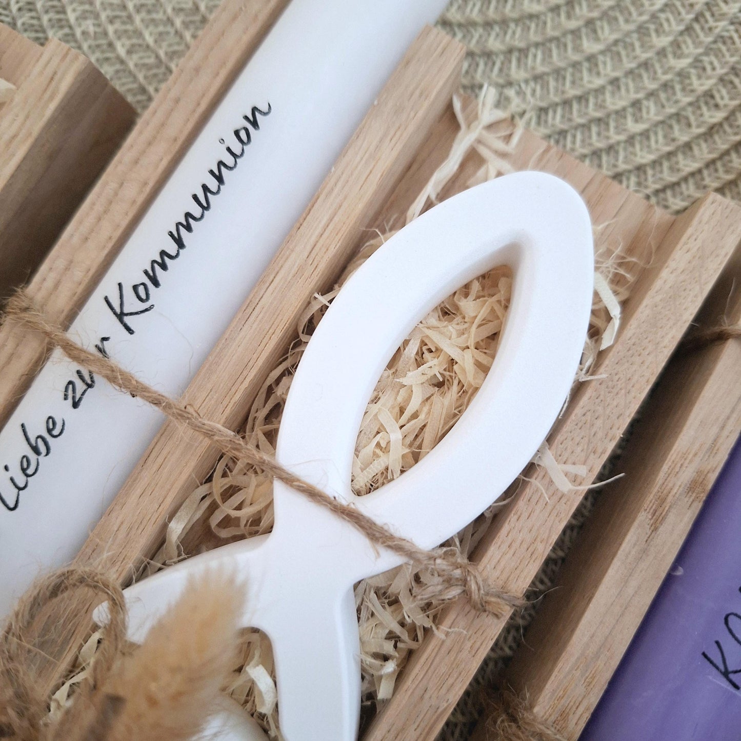 Kommunion Kommunionsgeschenk Geschenkset Fisch Variante 1 Kerzenhalter rund Geschenkset für Jungen und Mädchen Kommunionskerze Kerzenset