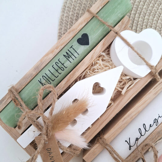 Kollegin mit Herz Kollege Geschenk Geschenkset Dankeschön Haus / Lichthaus Kerzenhalter Herz Kerzenset Geschenkset Stabkerze Holzbox