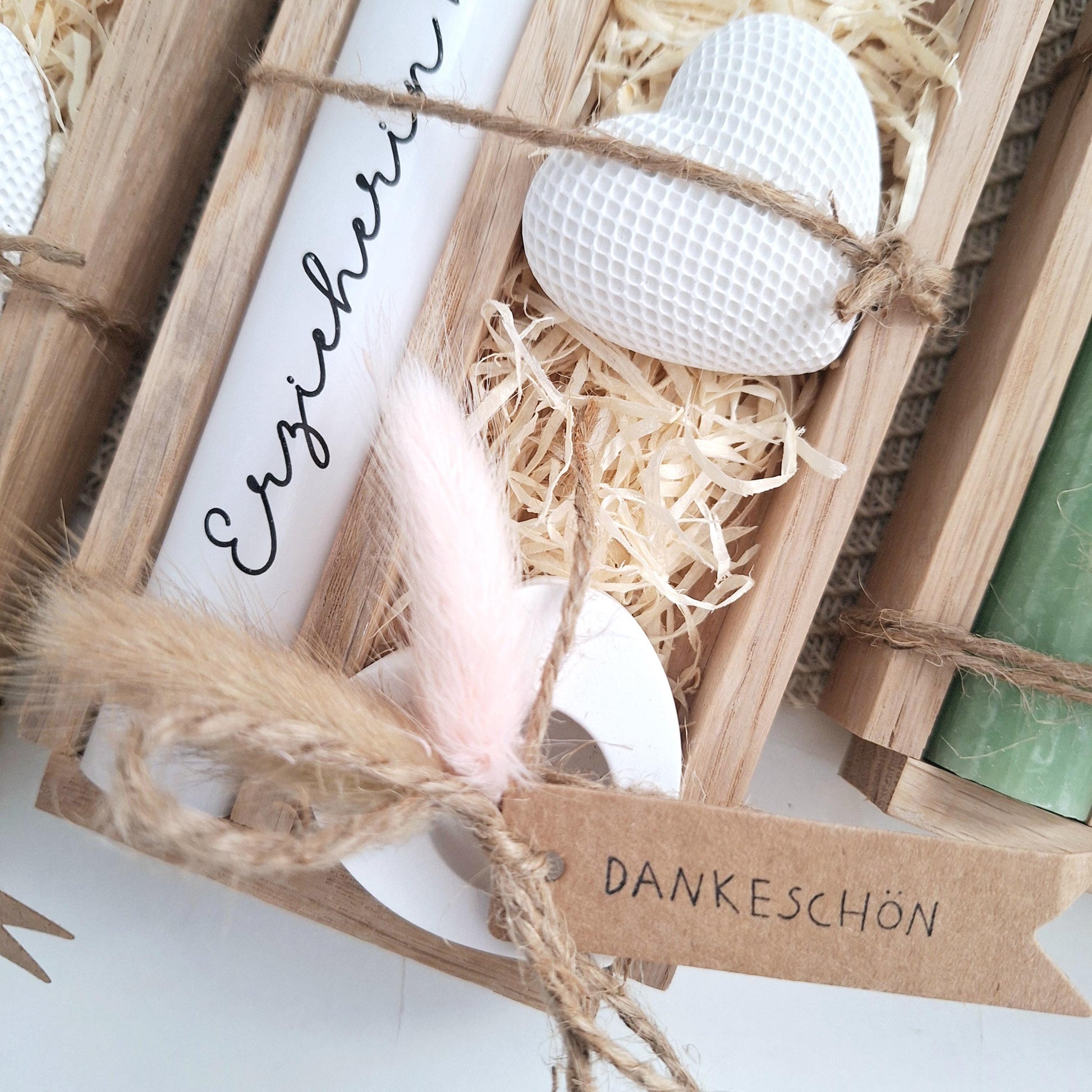 Abschiedsgeschenk Kindergarten KITA Erzieherin mit Herz Dekoherz Kerzenhalter Herz Geschenkset Dankeschön  Kerzenset Stabkerze Holzbox