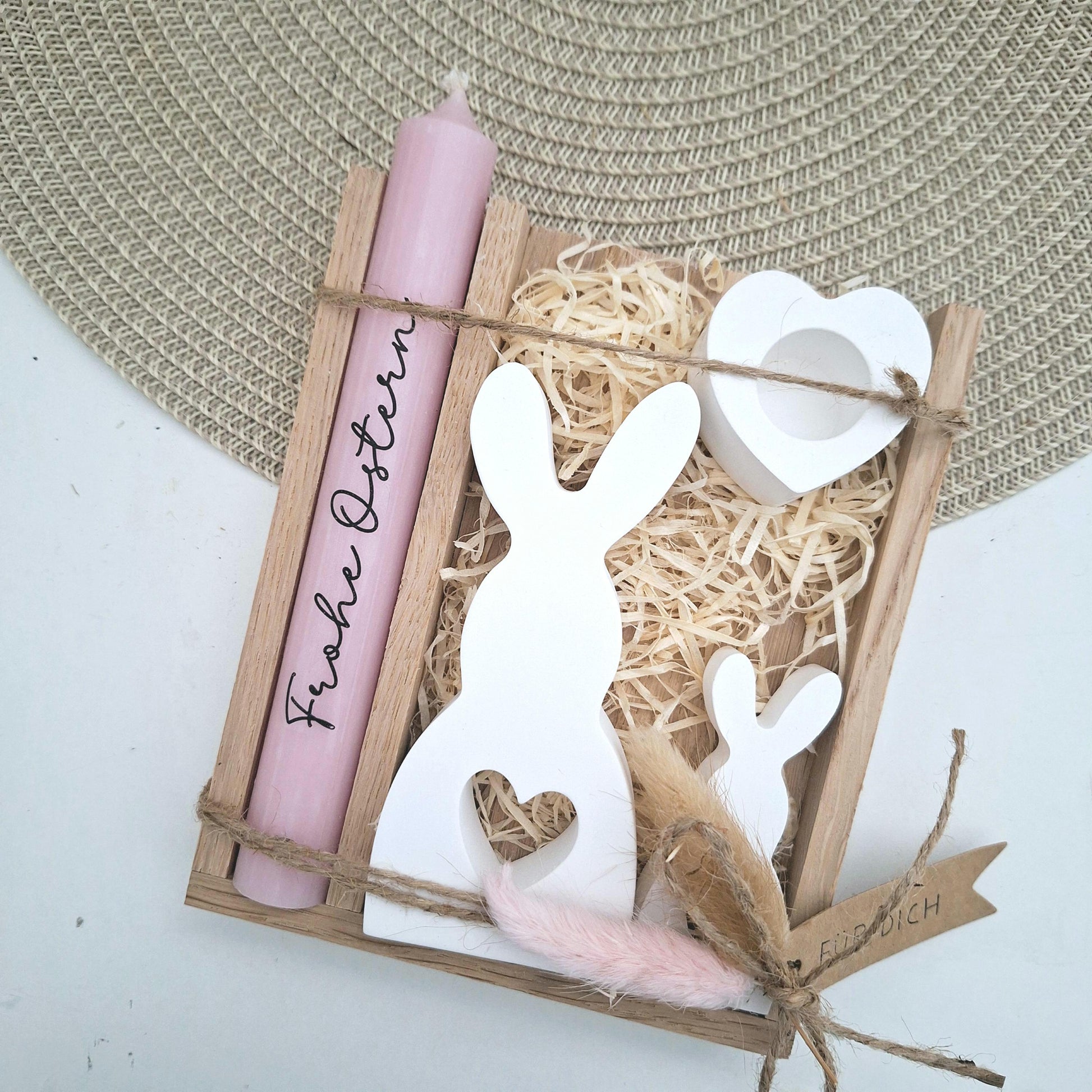 Ostern Geschenkset Ostergeschenk Hase mit Herz groß und klein Kerzenhalter Herz Kerzenset Stabkerze Kerzenbox Holzbox Mitbringsel