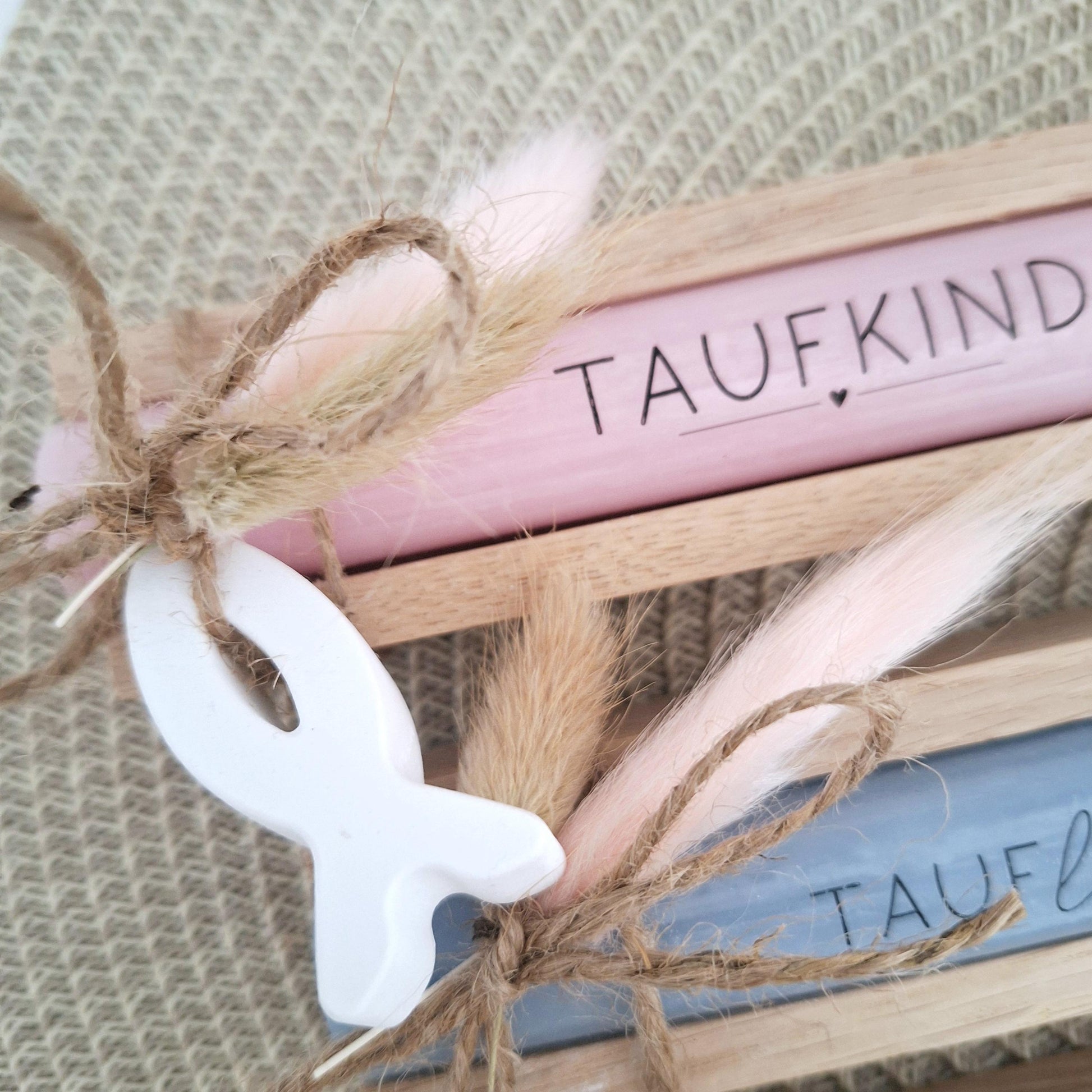 Taufe Taufgeschenk mit symbolischen Fisch Geschenkset für Mädchen und Jungen zur heiligen Taufe