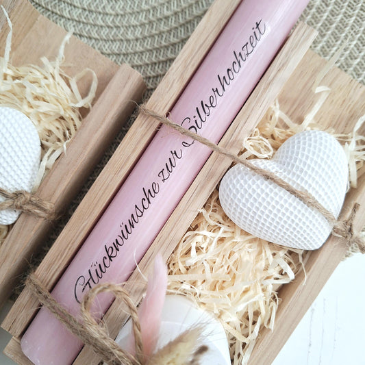 Silberhochzeit Silberhochzeitsgeschenk Dekoherz Kerze Kerzenset Kerzenhalter Stabkerze Kerze mit Kerzenbox Holzbox Mitbringsel