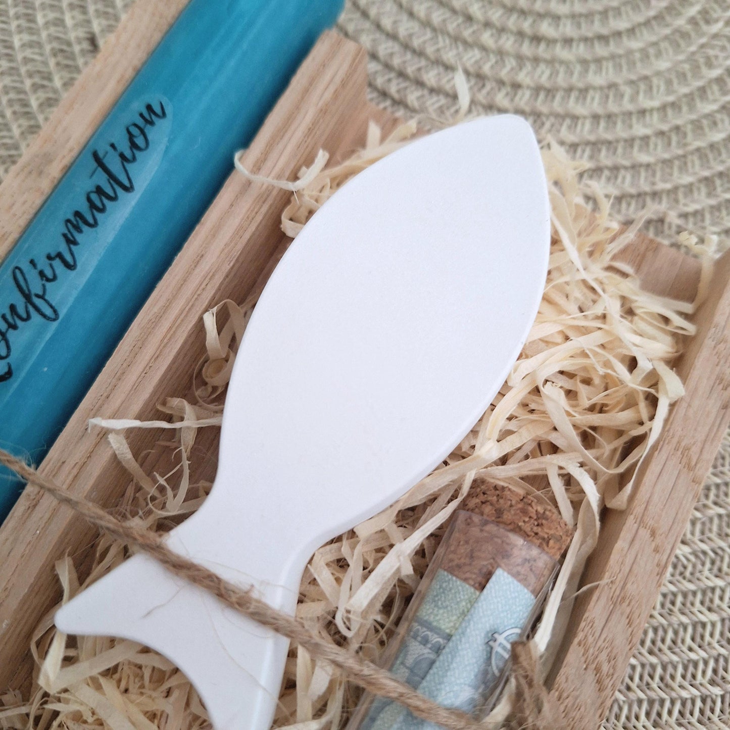 Konfirmation Geldgeschenk Konfirmationsgeschenk mit einem Fisch (Var 2) Kerzenhalter rund Geschenkset für Jungen Mädchen Konfirmationskerze