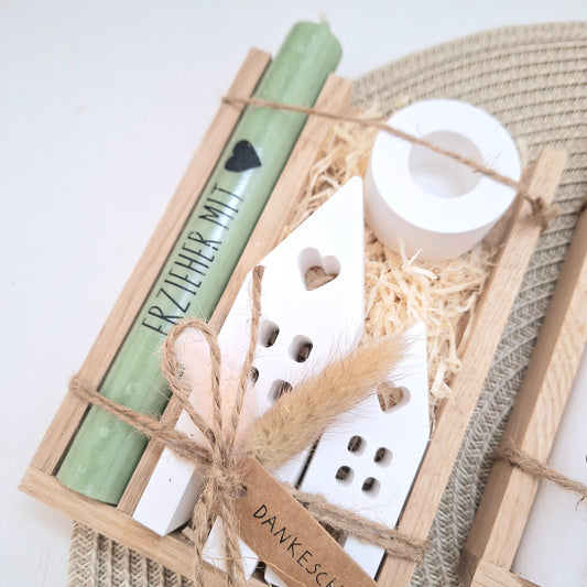 Abschiedsgeschenk Kindergarten KITA Erzieherin mit Herz Geschenkset Dankeschön Häuser / Lichthäuser Kerzenhalter Stern Kerzenset Stabkerze