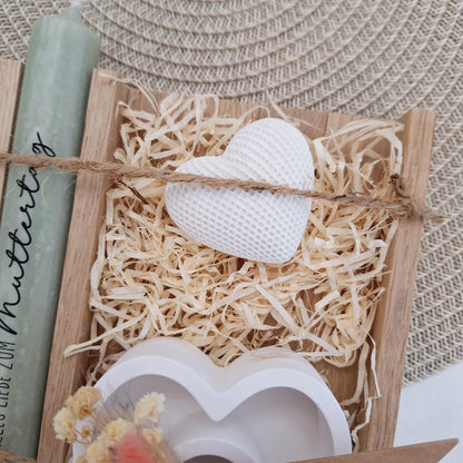Muttertag Muttertagsgeschenk Dekoherz Kerzenteller Herz Kerzenset für Mama Geschenkset Stabkerze Kerzenbox Holzbox Mitbringsel