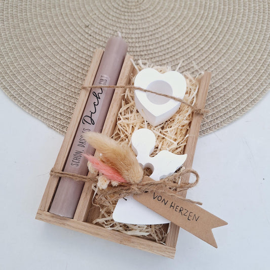 Muttertag Muttertagsgeschenk Engel mit Herz Kerzenhalter Herz Kerzenset für Mama Geschenkset Stabkerze Kerzenbox Holzbox Mitbringsel