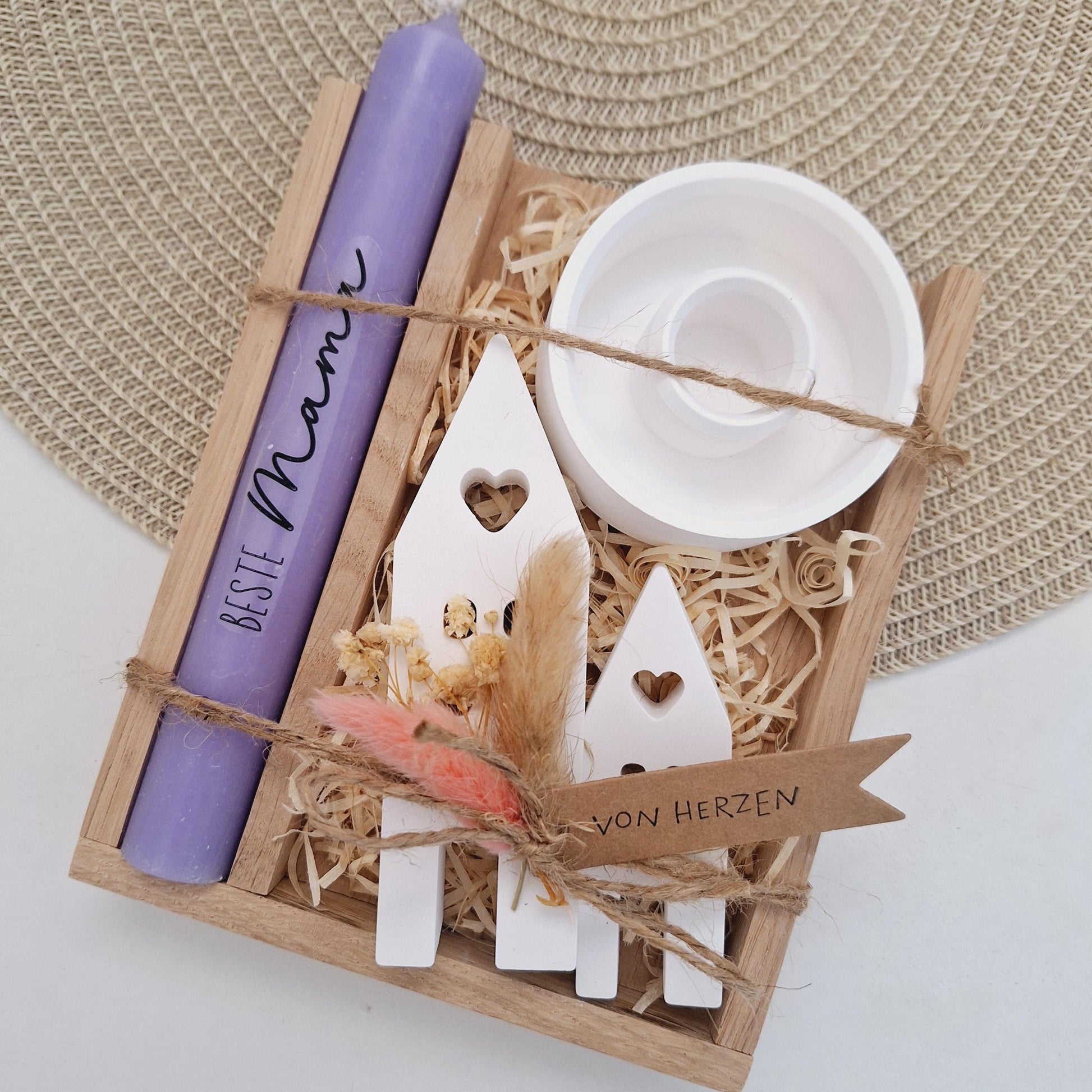Muttertag Muttertagsgeschenk Häuser / Lichthäuser Kerzenteller rund Kerzenset für Mama Geschenkset Stabkerze Kerzenbox Holzbox Mitbringsel